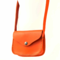 Petit sac orange en cuir à bandoulière "Camille" - fermeture aimant